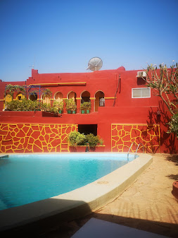hotel-img