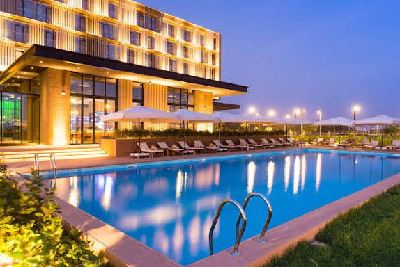 hotel-img